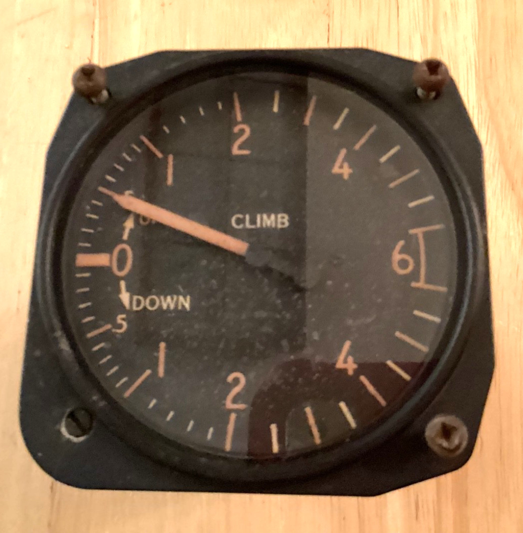 Vintage Bendix Aviation Corp. Gauge Climb AC-16784