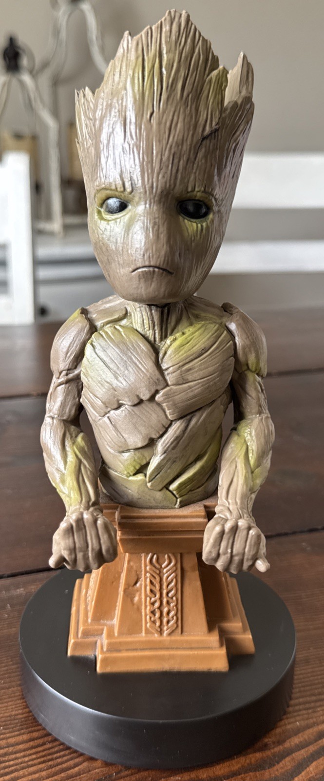 Marvel: The Avengers - Groot 9-inch Cable Guy Phone and Controller Holder