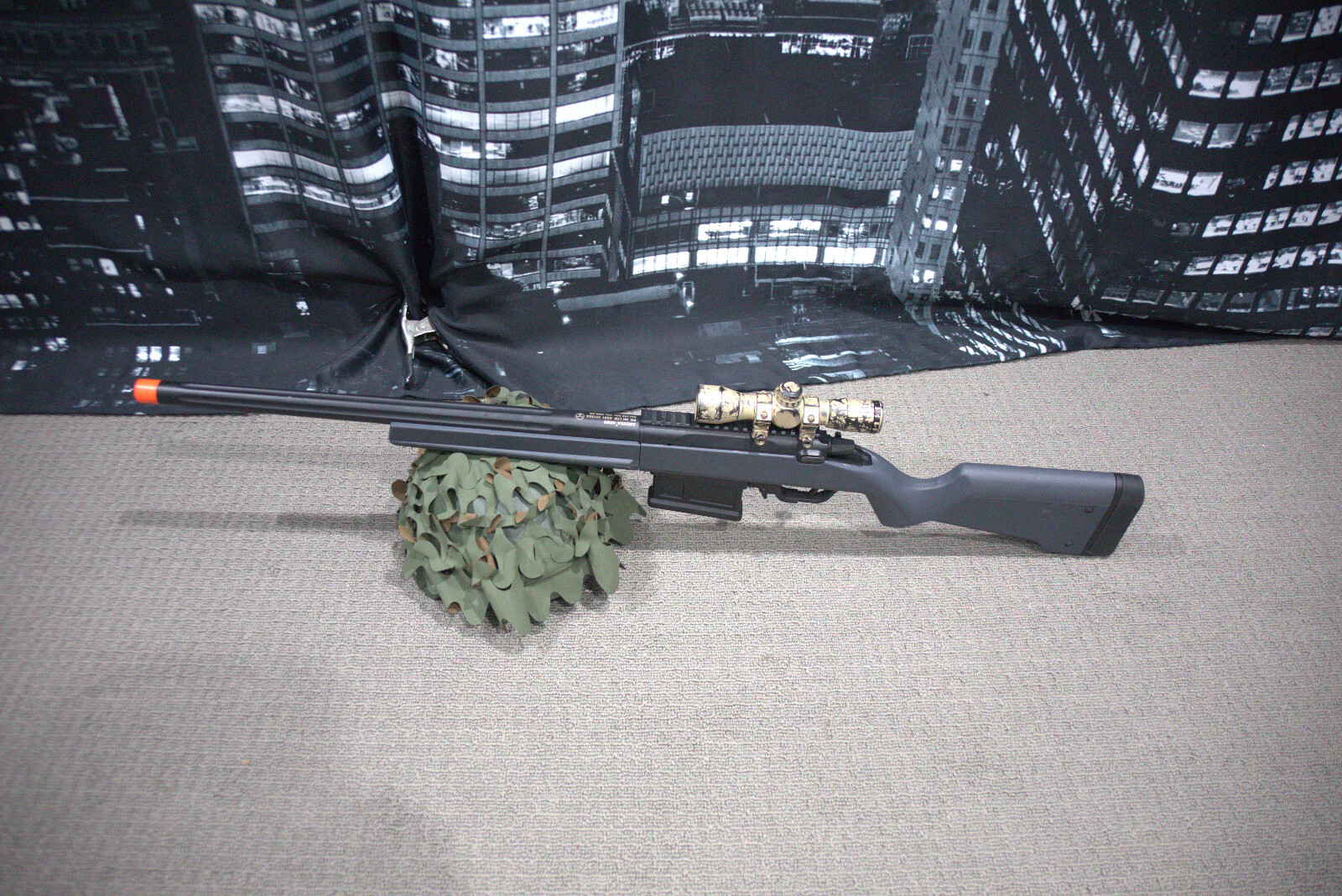 Ares Ameoba "Striker" Gen2 In Urban Grey w/6x tan scope (Used, Not Abused.)