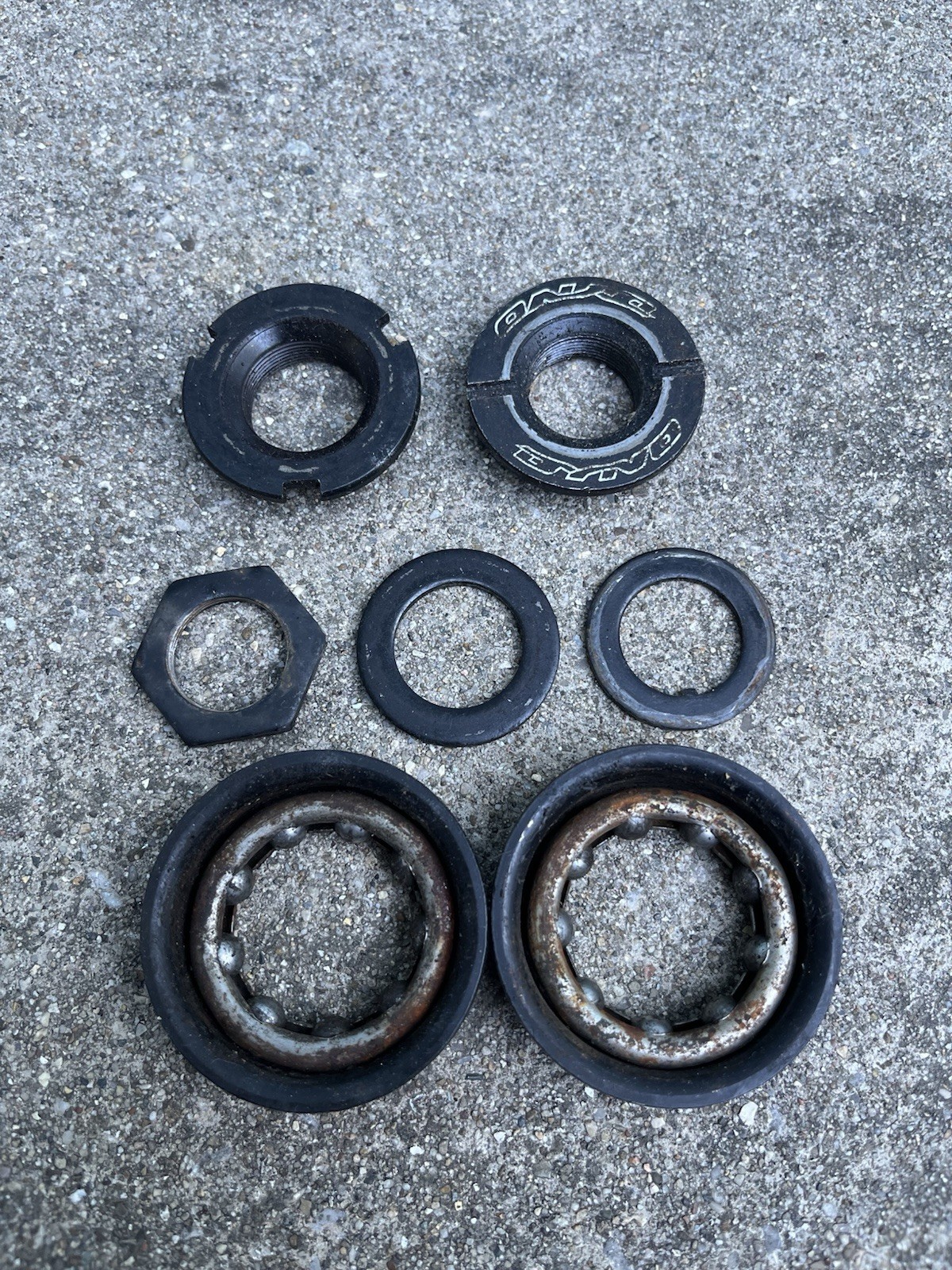 Dyno Bottom Bracket Bearings Cups Old School BMX Crank Black GT BB One Piece