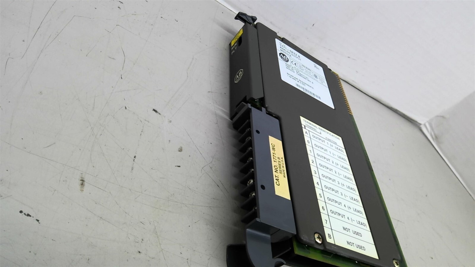 Allen-Bradley 1771-ODE2 B Analog Output Module