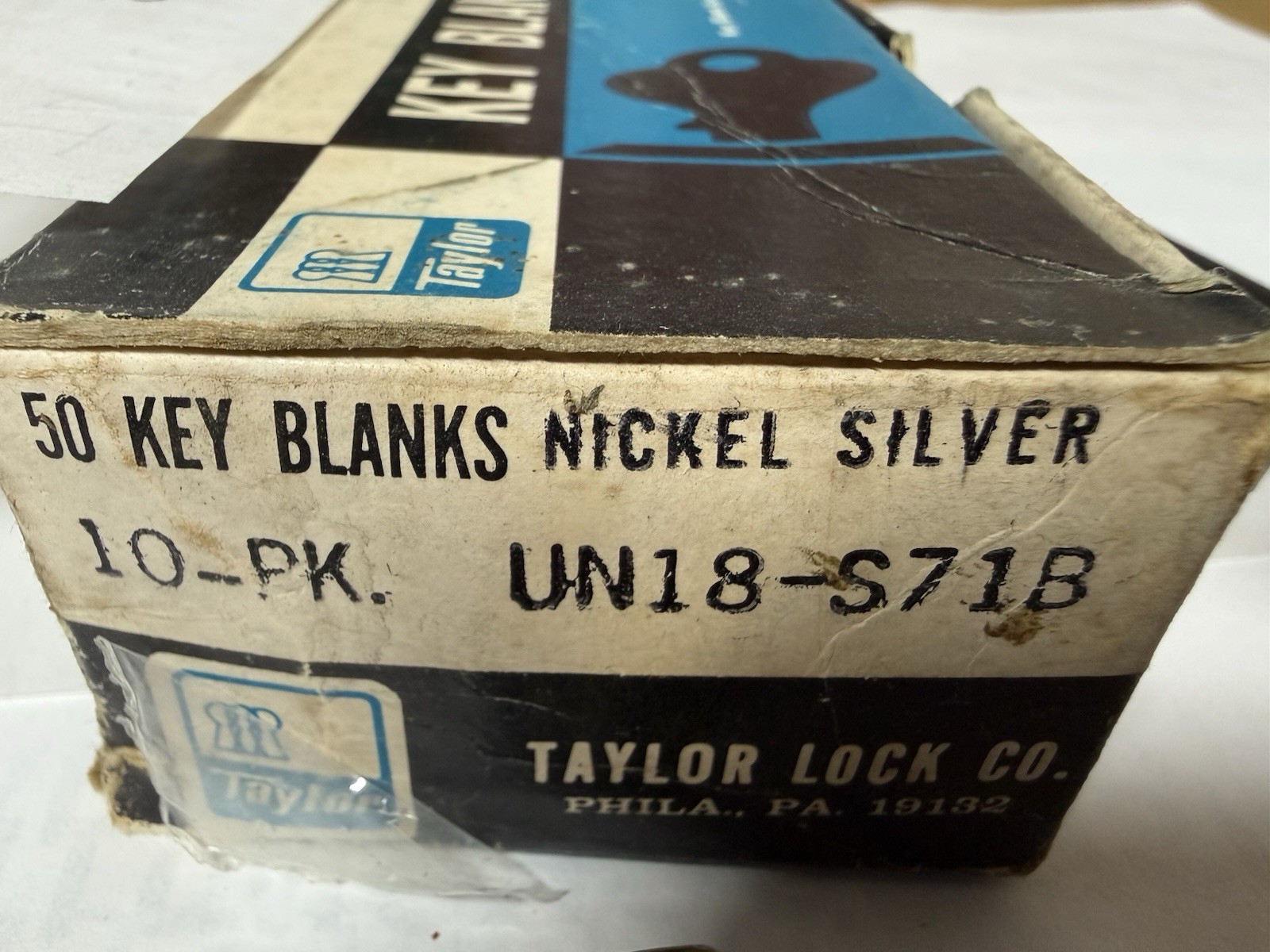 Taylor UN18 Nickel Silver Key Blanks UN18-S71B  Box of 50