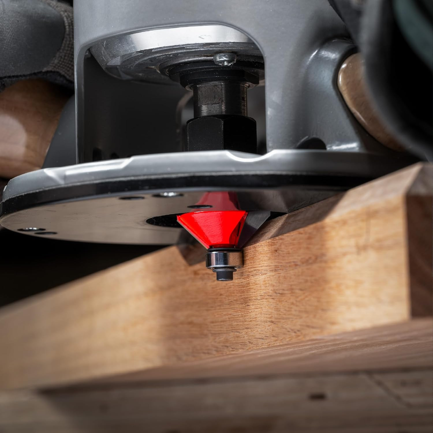 40-206: 1-11/32" (Dia.) Chamfer Bit with 1/2" Shank Red