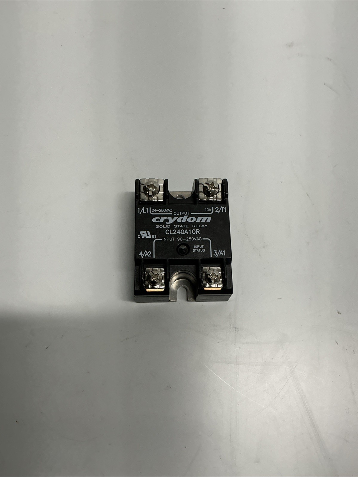 Crydom CL240A10R Solid State Relay, 1 Phase, Screw Clamp, Panel, Triac AC-331