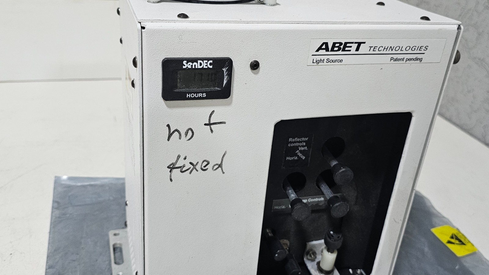 Abet Technologies LS 150 Xenon Arc Lamp Source
