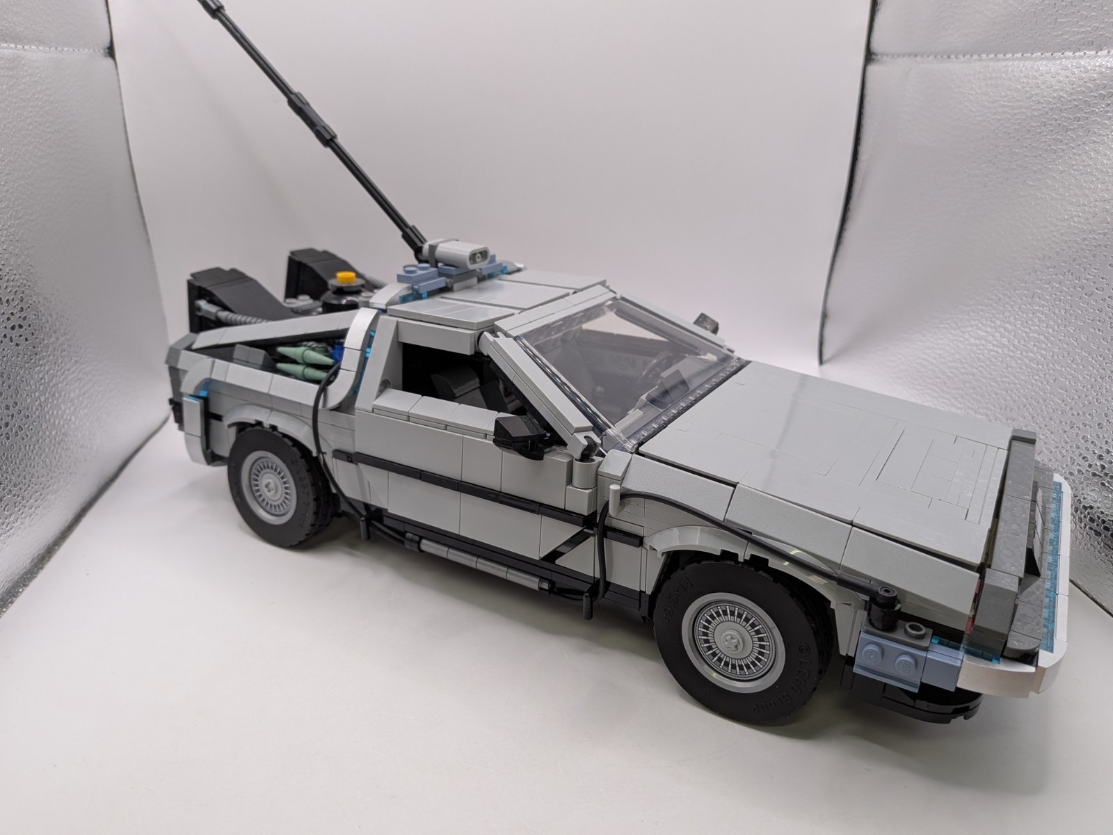 LEGO Icons: Back to the Future Time Machine (10300) - Incomplete Please Read