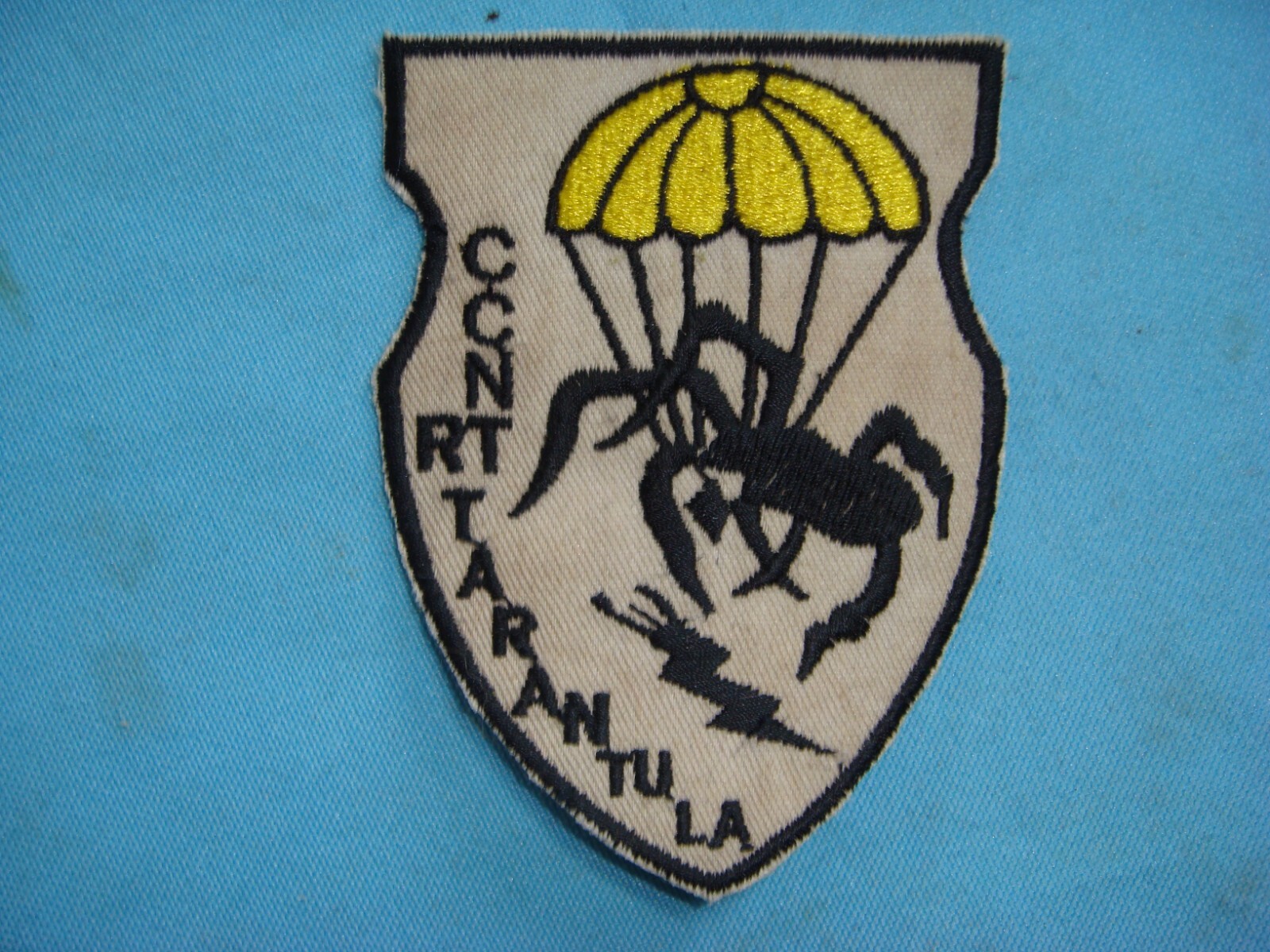 VIETNAM WAR PATCH, US 5th SF Grp TARANTULA CCN RECON TEAM