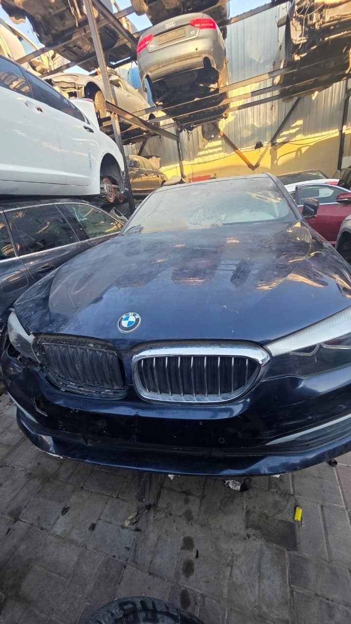 BMW Left Trunk Lid Hinge 41007441475