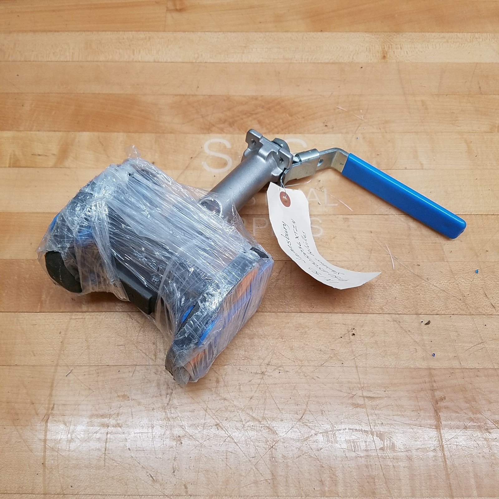 Jamesbury 9150ESB052236XTZ4 1" Ball Valve, 316SS Ball, 316SS Stem, CSTL Body