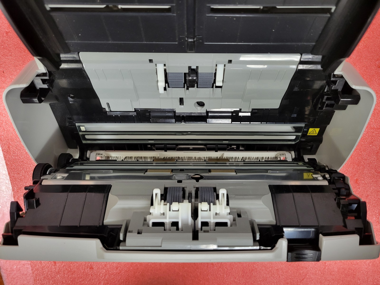 Fujitsu Fi-6130Z Duplex Desktop Document Scanner | O215