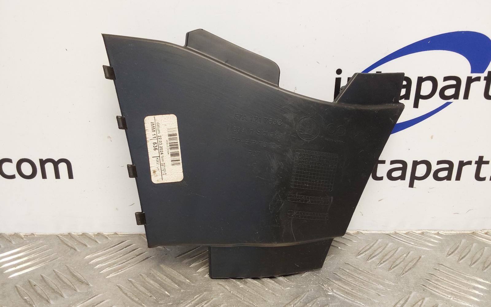 SKODA KAROQ MK1 LEFT AIR GUIDE 2022-2026 57A 121 763C