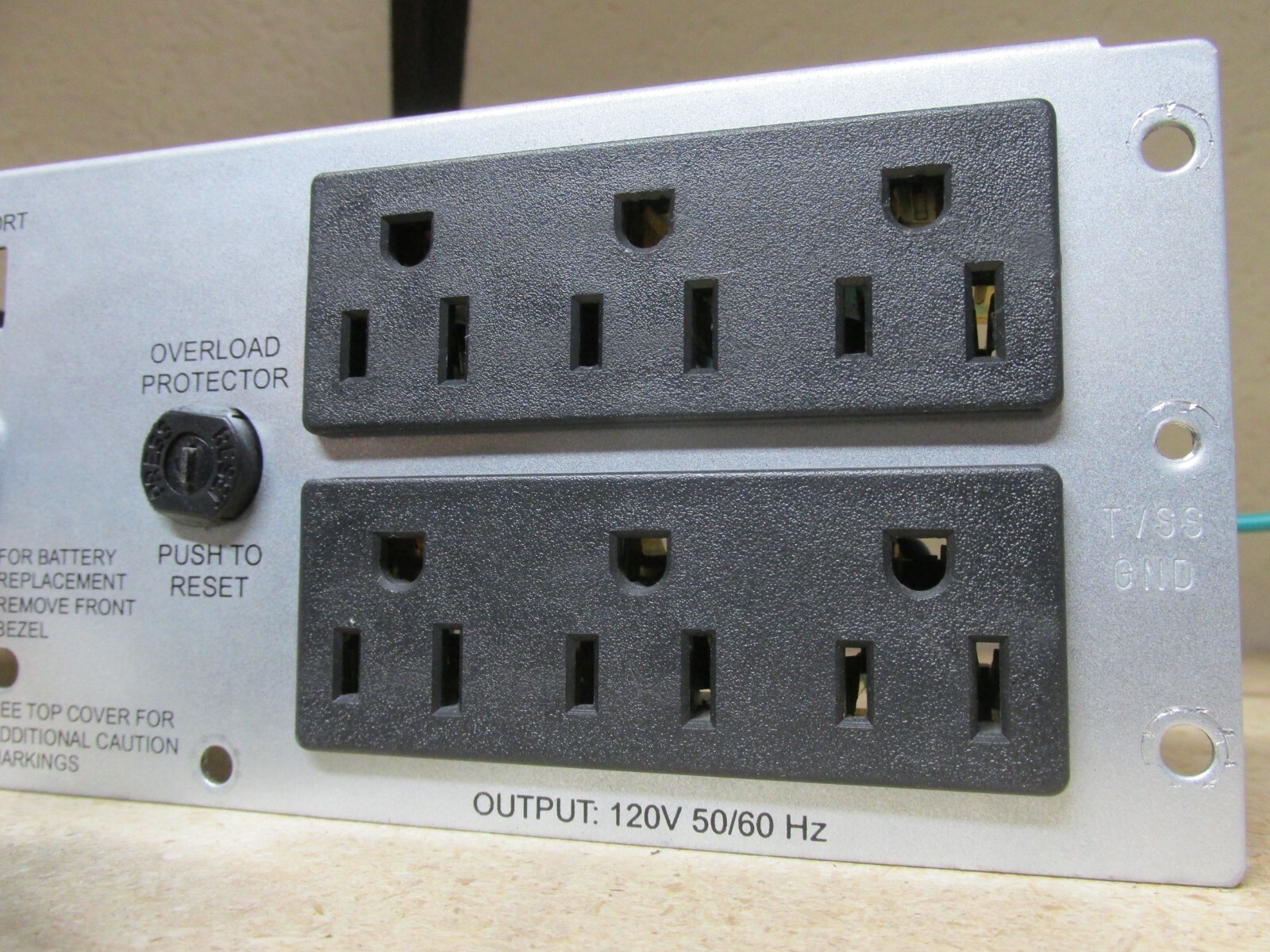 APC SUA1500RM2U REPLACEMENT Back Panel w 6 Outlets & Card Slot