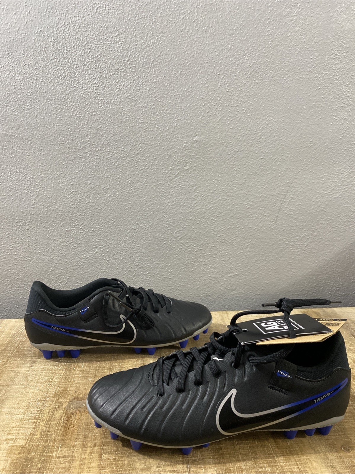 Nike Tiempo Legend 10 Club MG Soccer Cleats Black DV4344-040 Men’s Size 5 US