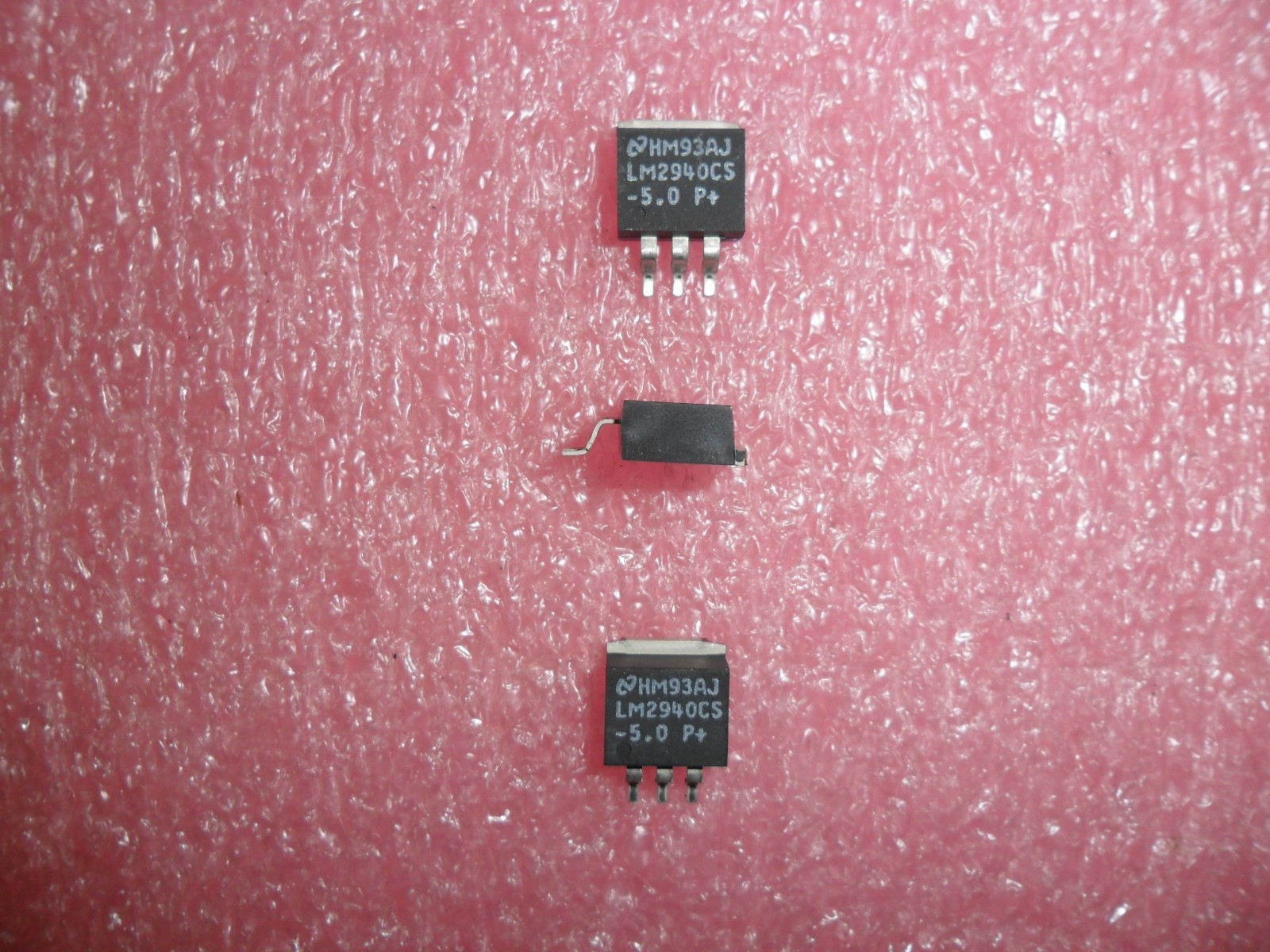 LM2940CS-5.0 5V 1A LOW DROP VOLTAGE REGULATOR TO263 NATIONAL (LOT OF 3)