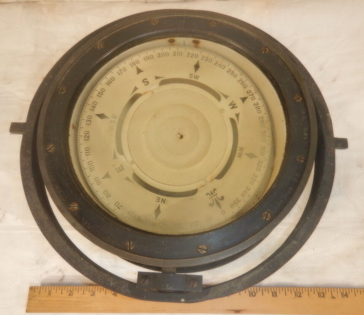 Large Antique The Lionel Company Mark I 1940 US Navy BU Ship Floating Compass