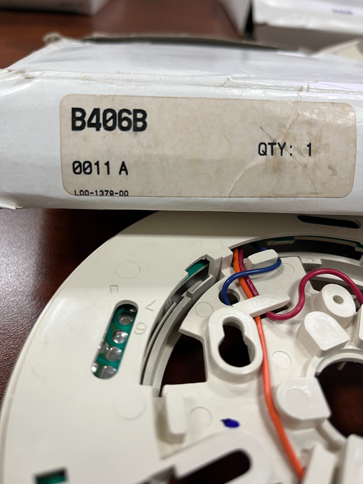 SYSTEM SENSOR B406B DETECTOR BASE