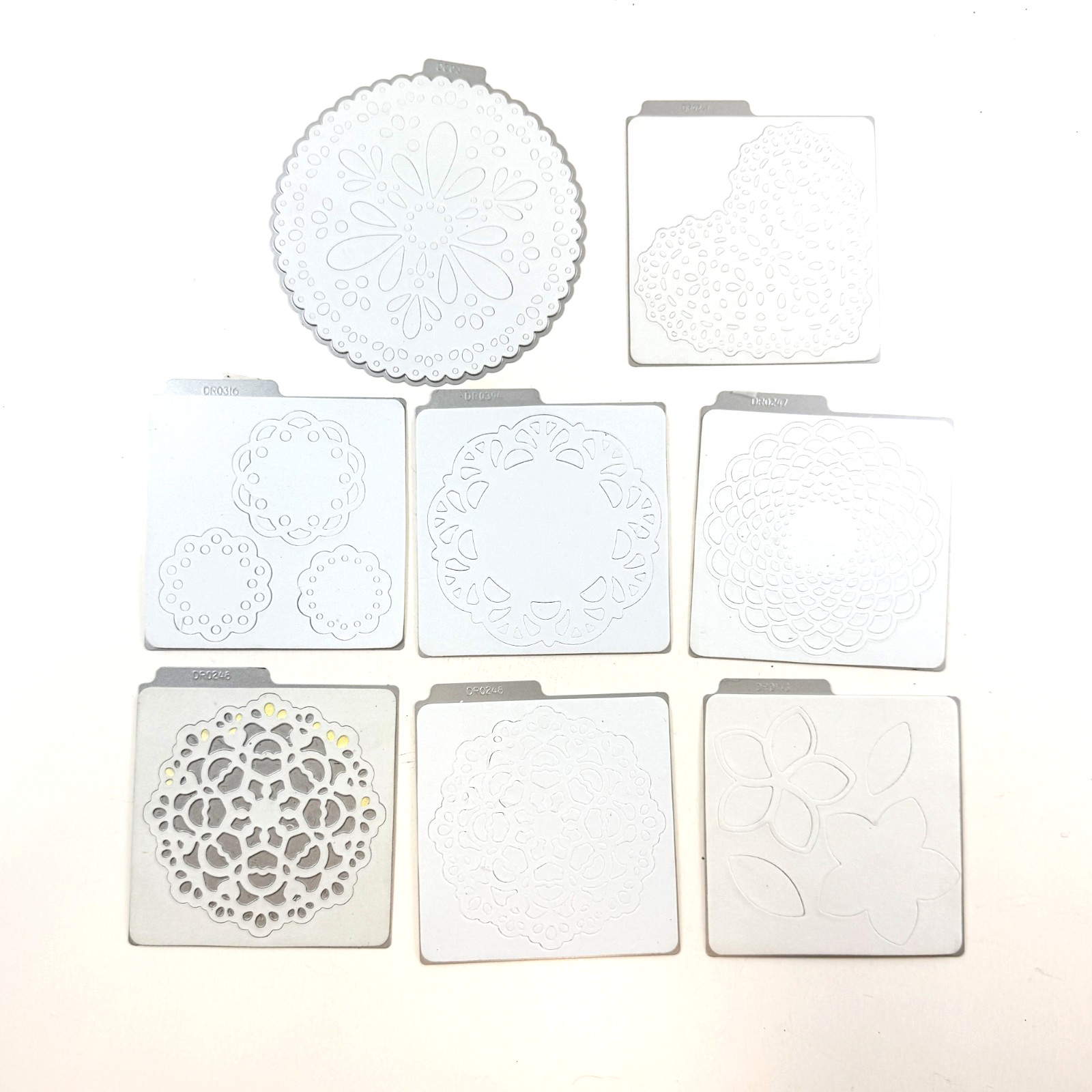 QuicKutz Doily Shape Cutting Embossing Dies 4" x 4"  LOT Floral Heart Doilies