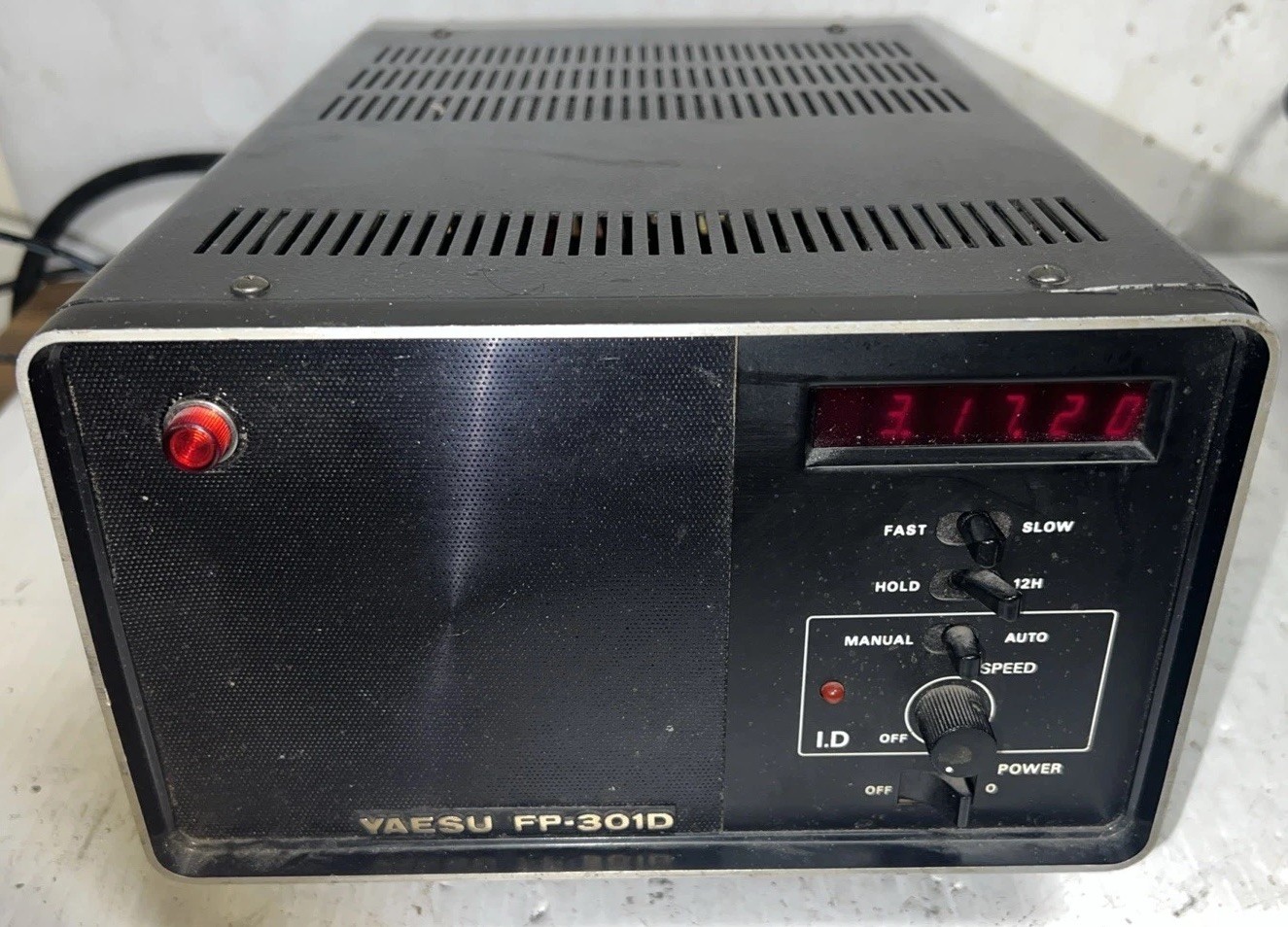 Yaesu FP-301D Power Supply. Tested & Everything Tested Works  Good 30 Day Return