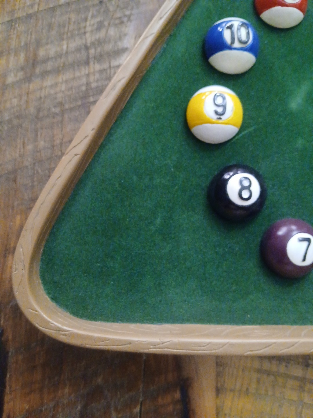 Vintage Kirch Billiards Pool Wall Clock Triangle Shape Rack Pool Balls