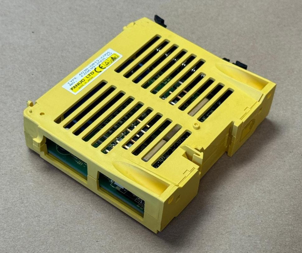 FANUC A03B-0815-C004 I/O MODULE E20630-2004.10