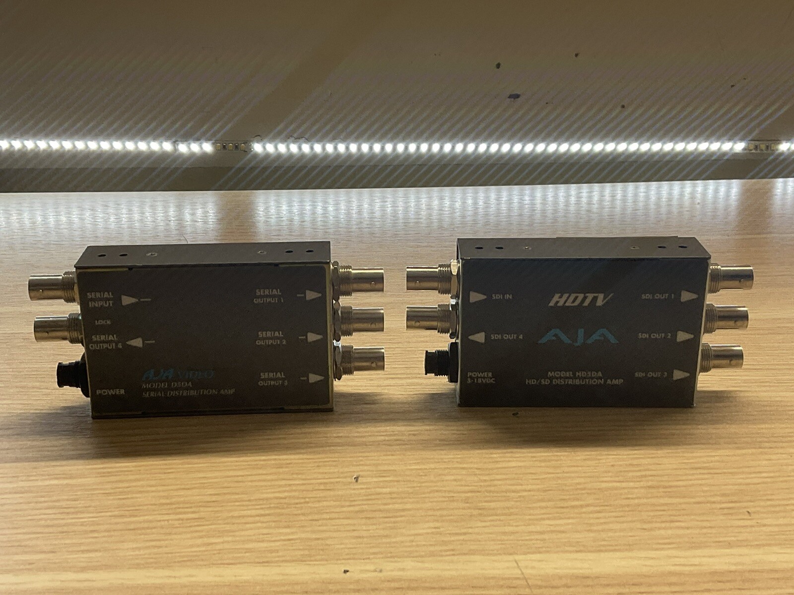 AJA HD 5DA HD/SD Distribution Amp/LOT OF 2 / FRA929