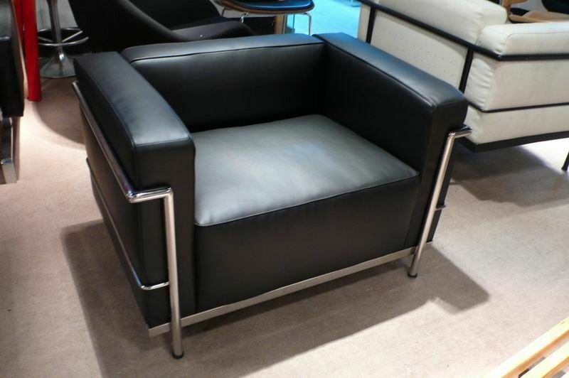 3 PC Modern Le Corbusier PU leather Sofa + 2 chairs set #3002 LC2 design