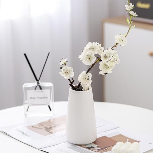 Bright White Vase - 6“ White Ceramic Flower vase, Boho Vases Small Solid White