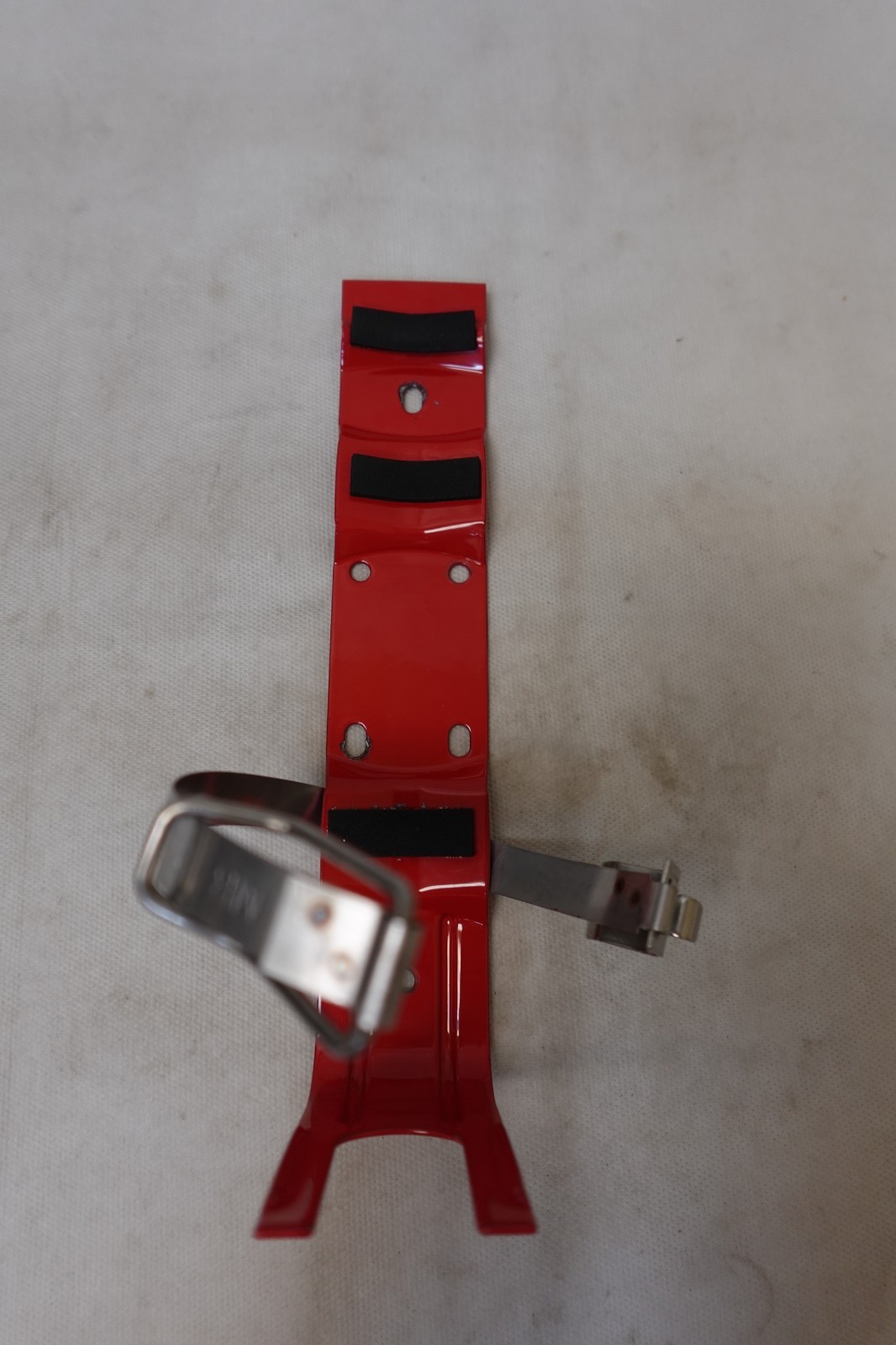 BADGER MB-250B Fire Extinguisher Mounting Bracket - Steel - 40H509 / MB-250B