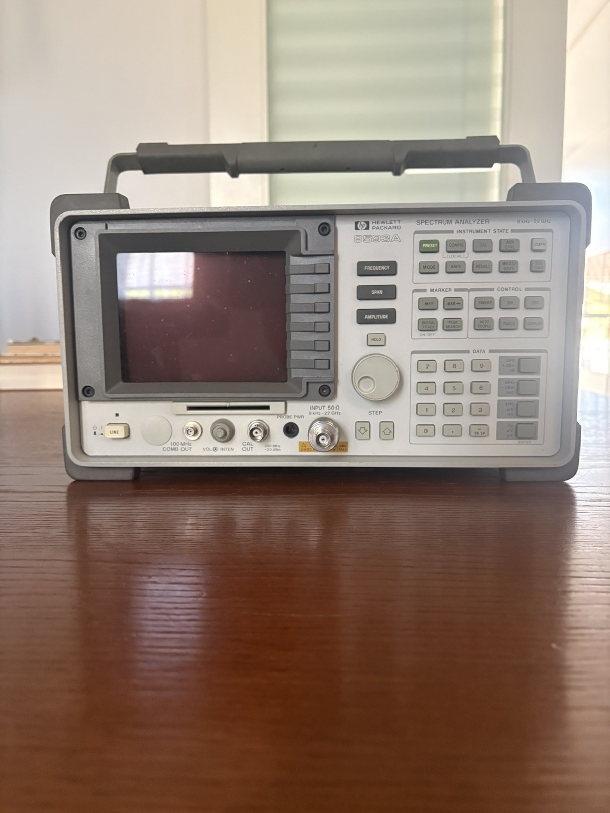 HP 8593A Spectrum Analyzer - OPT 021 - Professional Spectrum Analyzer