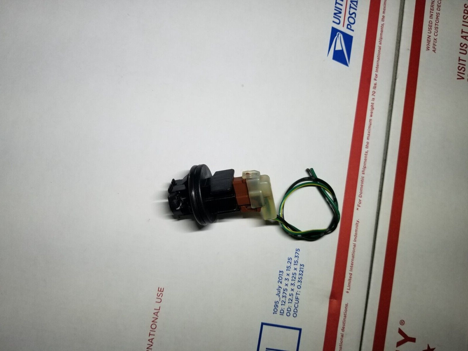 OEM 94-96 HONDA PRELUDE FRONT BUMPER TURN SIGNAL BLINKER LIGHT SOCKET+WIRE PLUG
