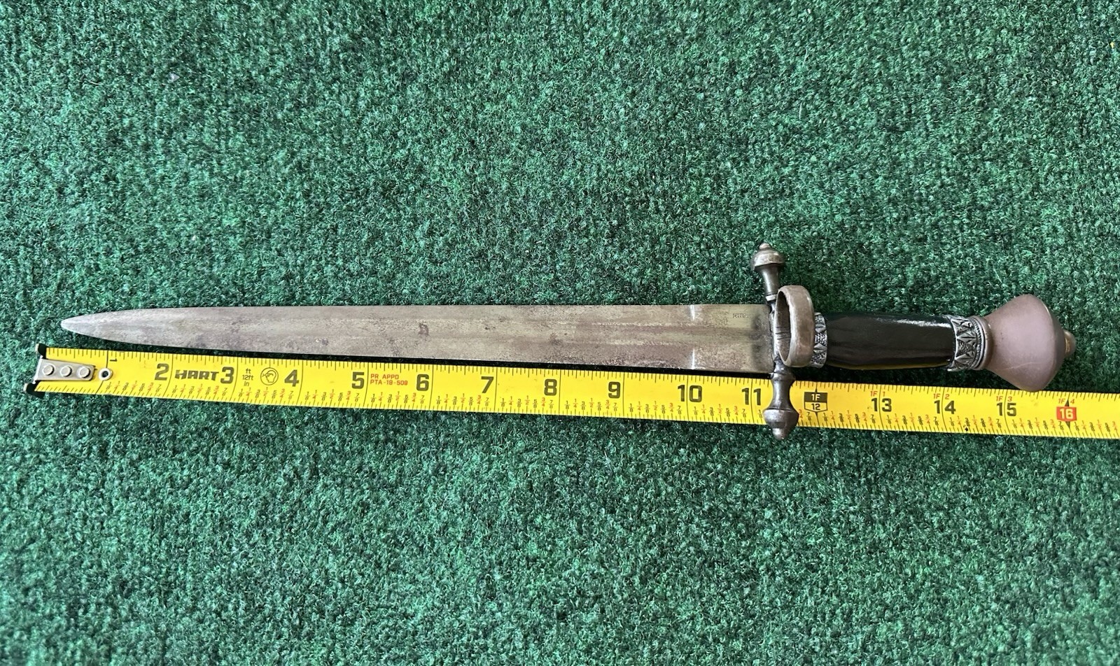 DEL TIN MADE PARRYING DAGGER
