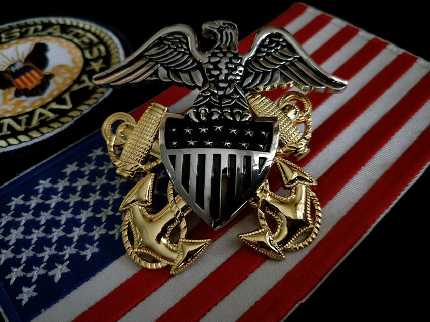 WW2 WWII US UNITED STATES NAVY OFFICER STAR HAT METAL EAGLE BADGE COCKADE