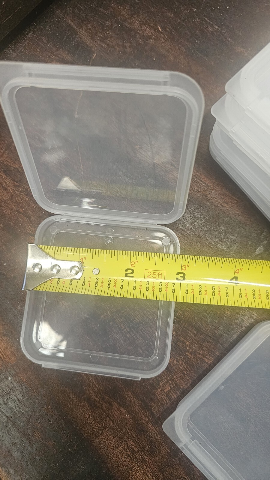 3 X 3 X 3/8 Plastic Clear Container 30 Clear Boxes For 10.00 Hinged Lid