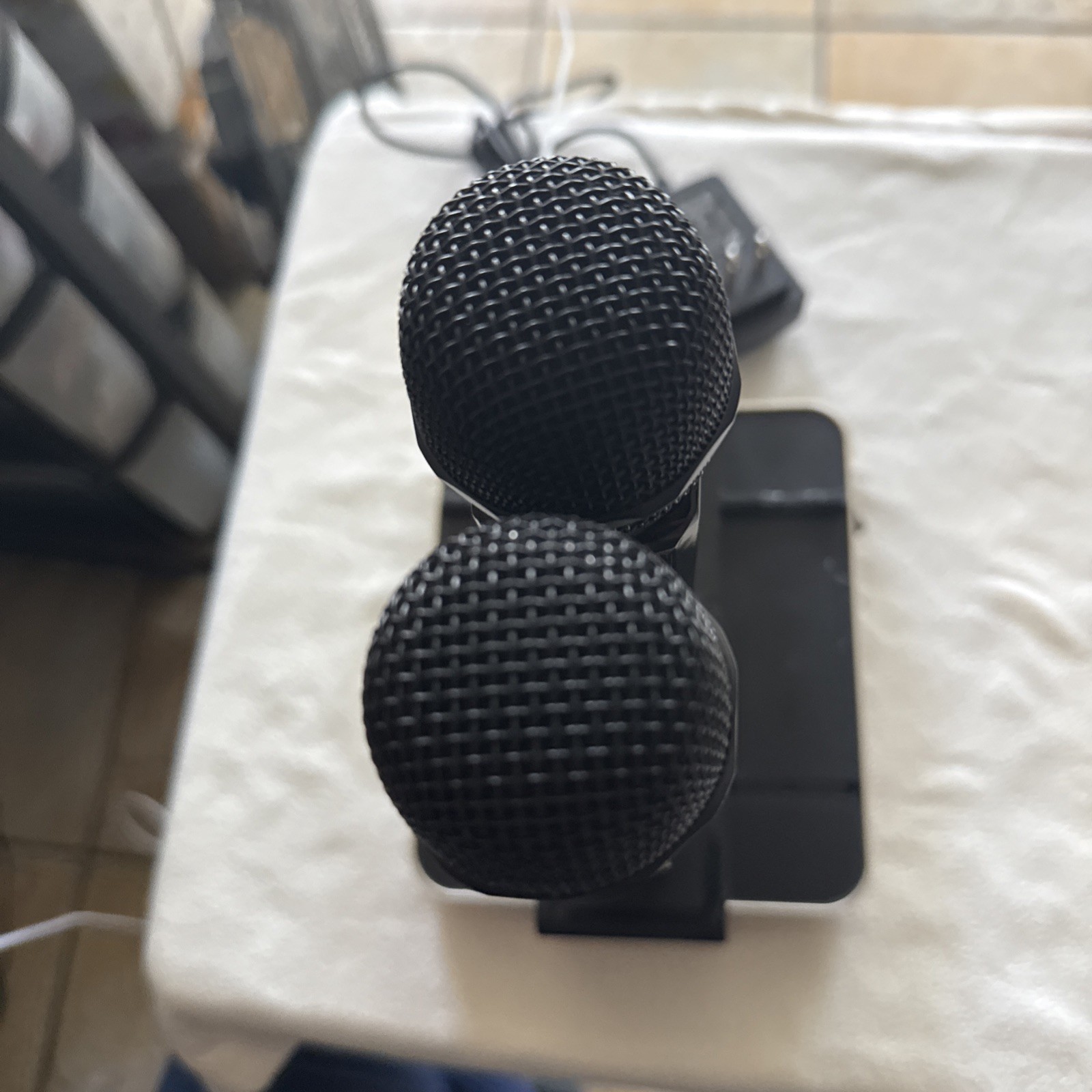 Enter Tech On Stage Wireless Let's Karaoke System Power Adapter 2 Mics