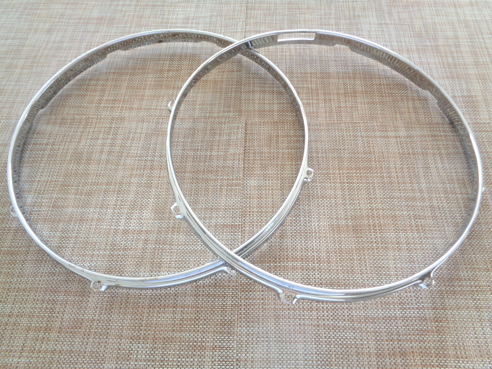 1980s VINTAGE YAMAHA SD-550 MA  2 14" SNARE DRUM RIMS PAIR 8 HOLE COS JAPAN GOOD
