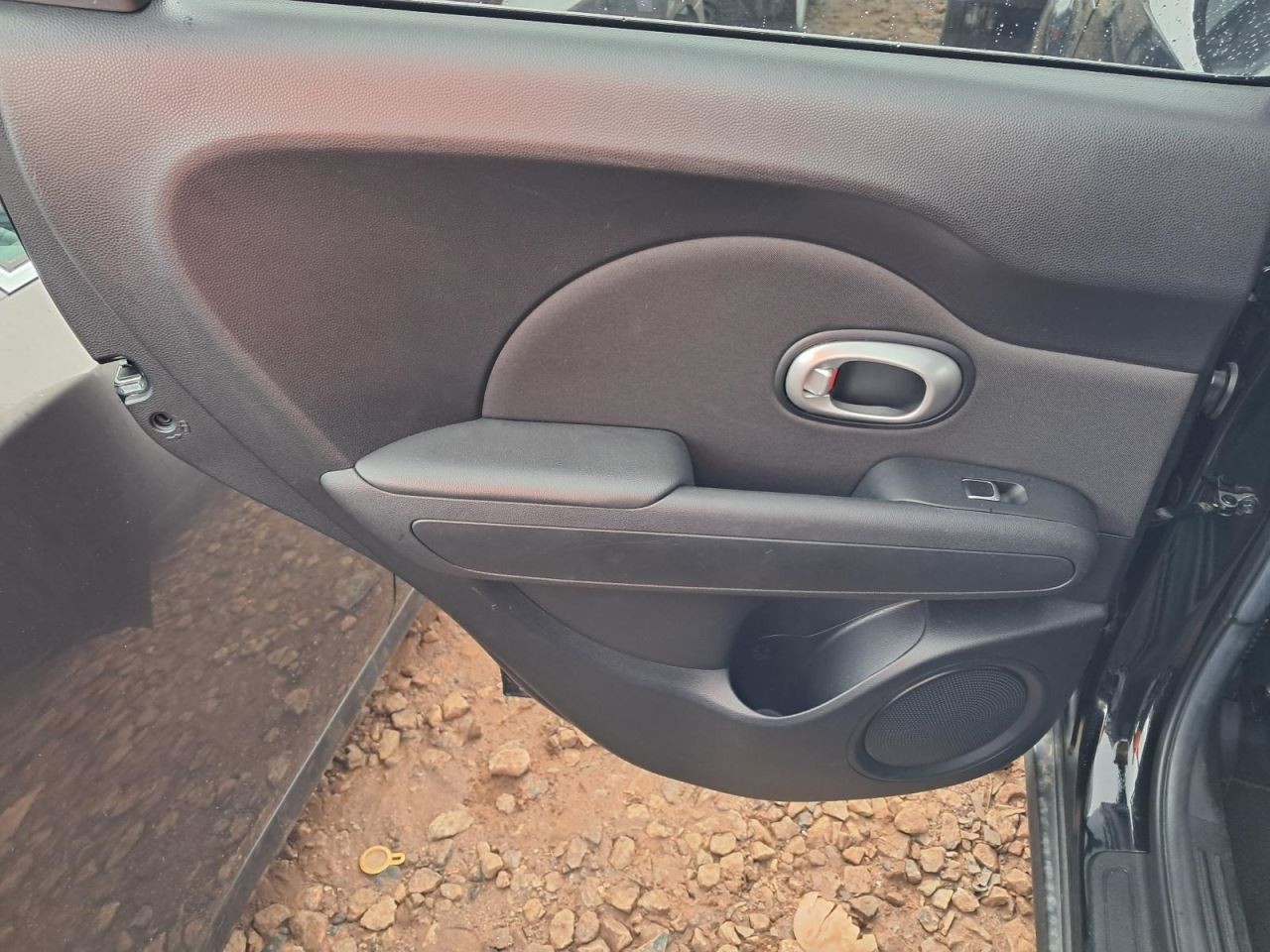 SOUL 2019 Glove Box 4764487