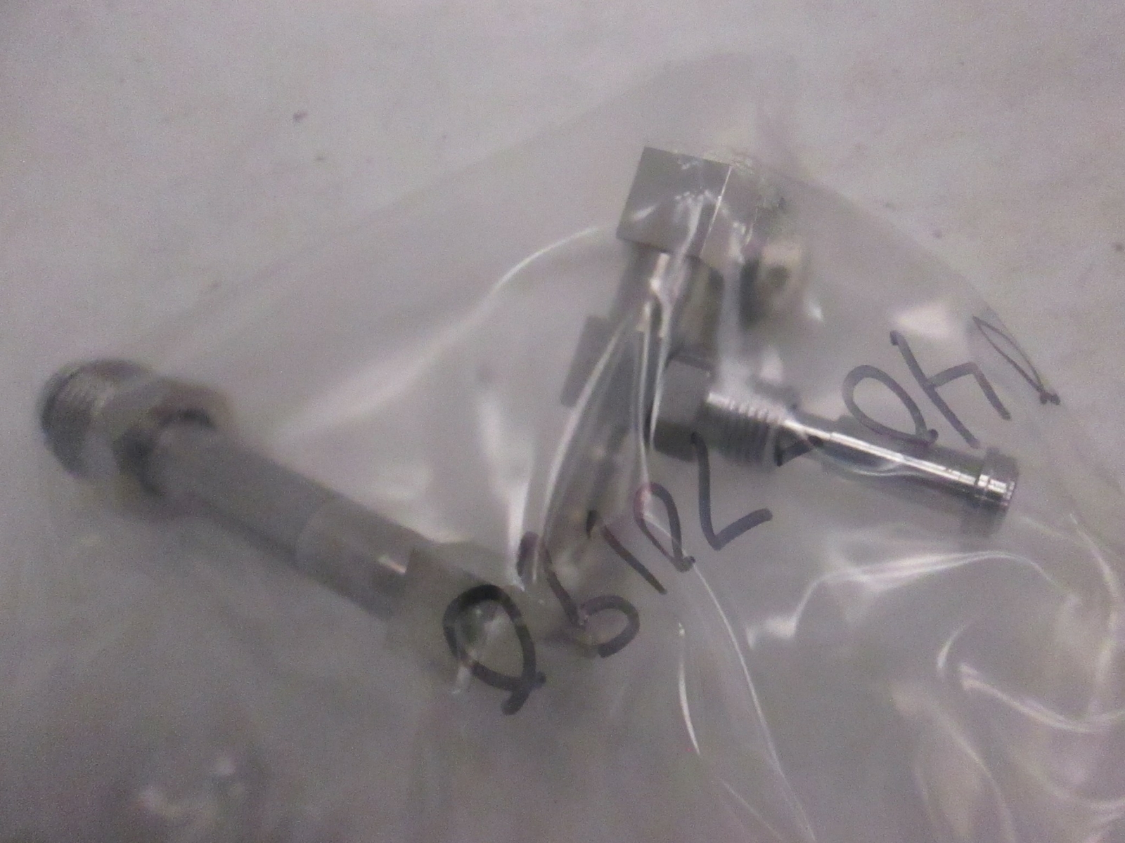 AMAT, WB, PRESSURE GAUGE ADPTR, MIX, 0040-70190, New