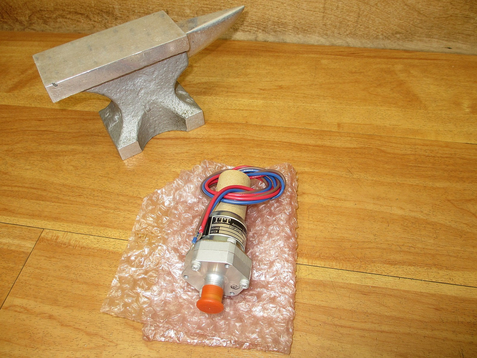ITT 115P1C3-743 *NEW* Pressure Switch NEO-Dyn