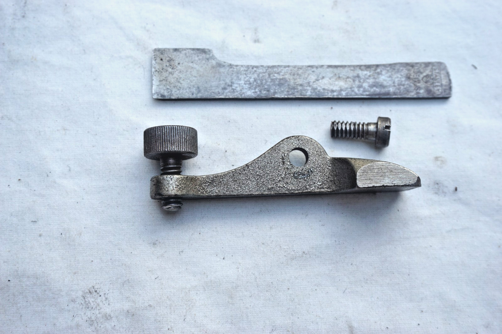 STANLEY SW NO.378 WEATHER-STRIP RABBET PLANE PARTS -CAP, 11/16" CUTTER, & SCREWS