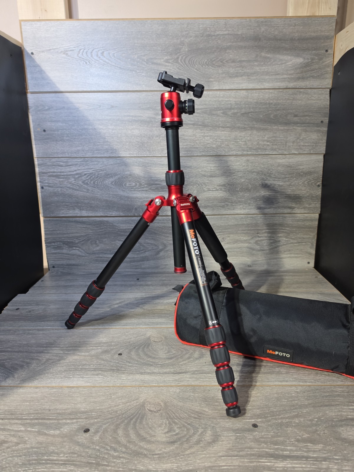 MeFoto A1350 Road Trip Aluminum Tripod with Q1 Ball Head-  [Black & Red]