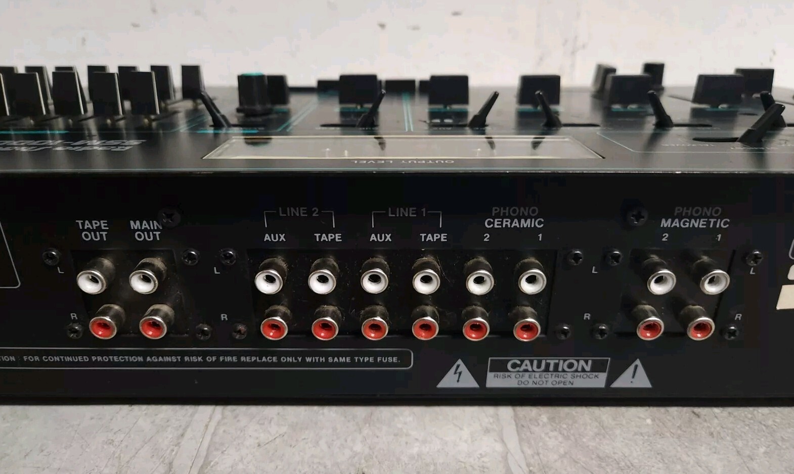 RADIOSHACK SSM-1000 Stereo Sound Mixer Echo Equalizer