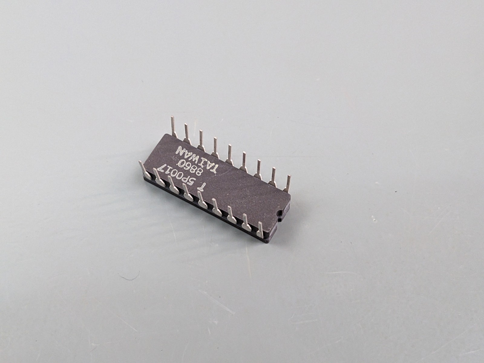 GTE G8860DI DTMF Decoder IC, VTG NOS Ceramic