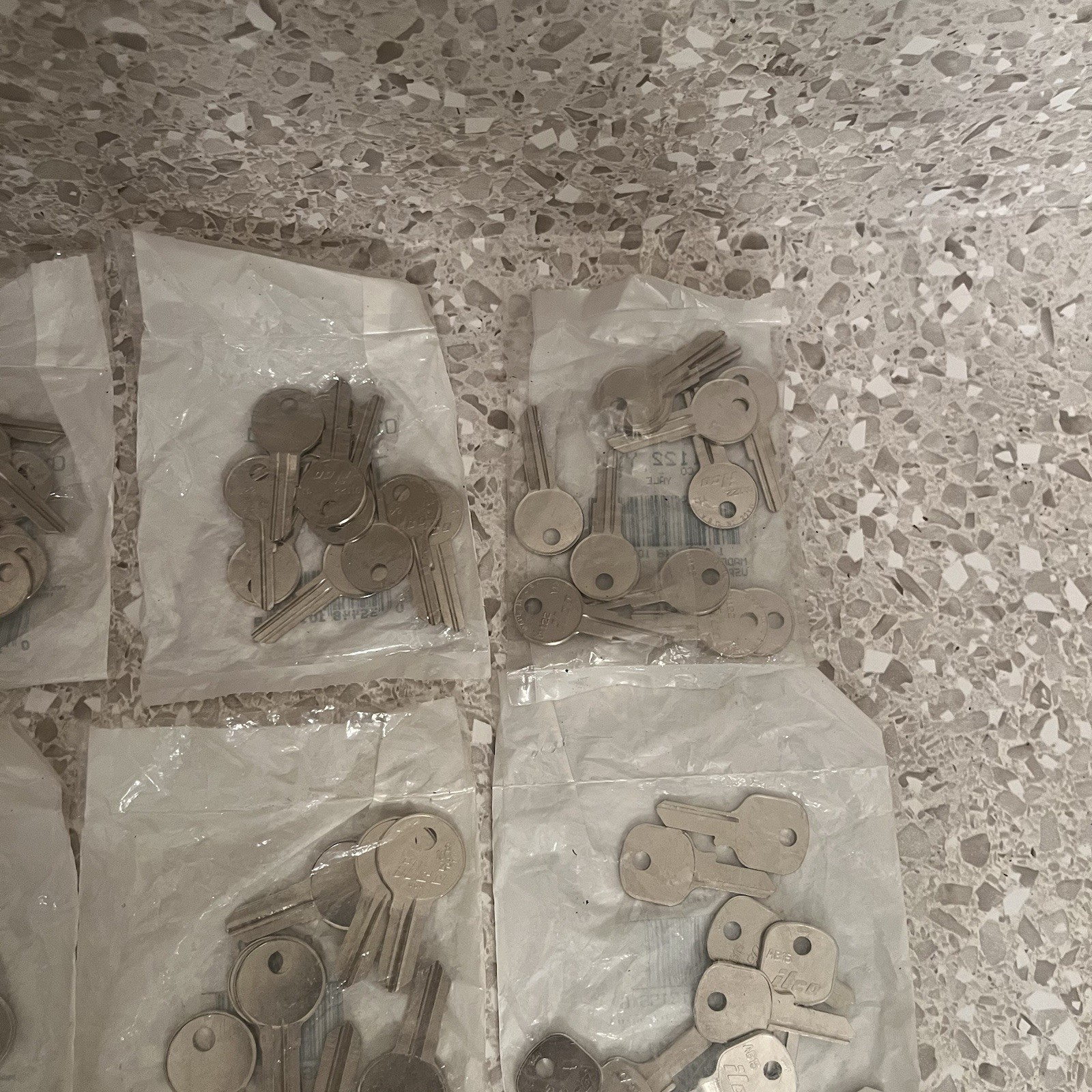Key Blank Ilco Packs 01122 Y11, S1042ZP, AB15 Abus, 1503 ES9, 1069FL R04, 1502 +