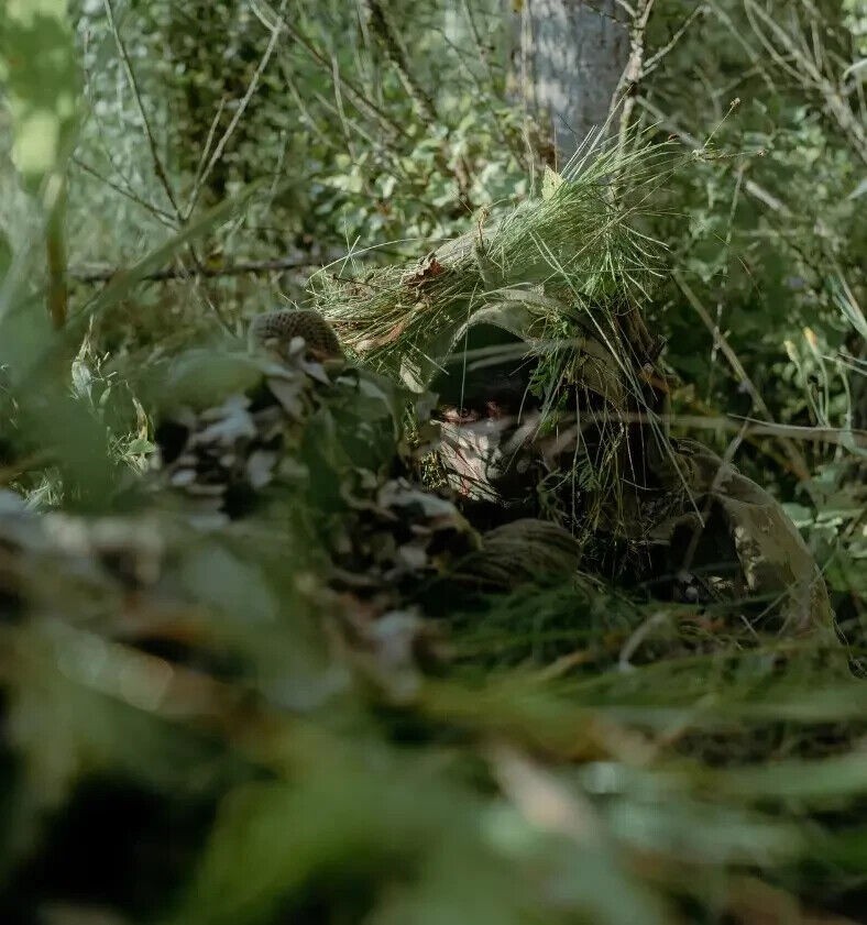 The camouflage kit "COBRA" does not light up