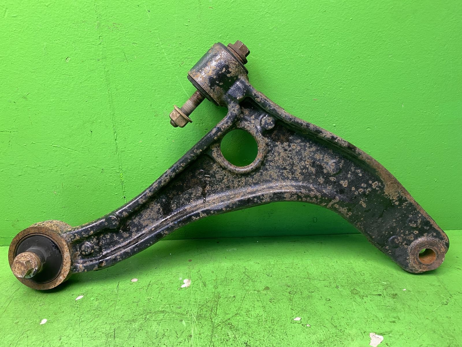 VAUXHALL Movano B Master III Right Front Lower Control Arm 10-