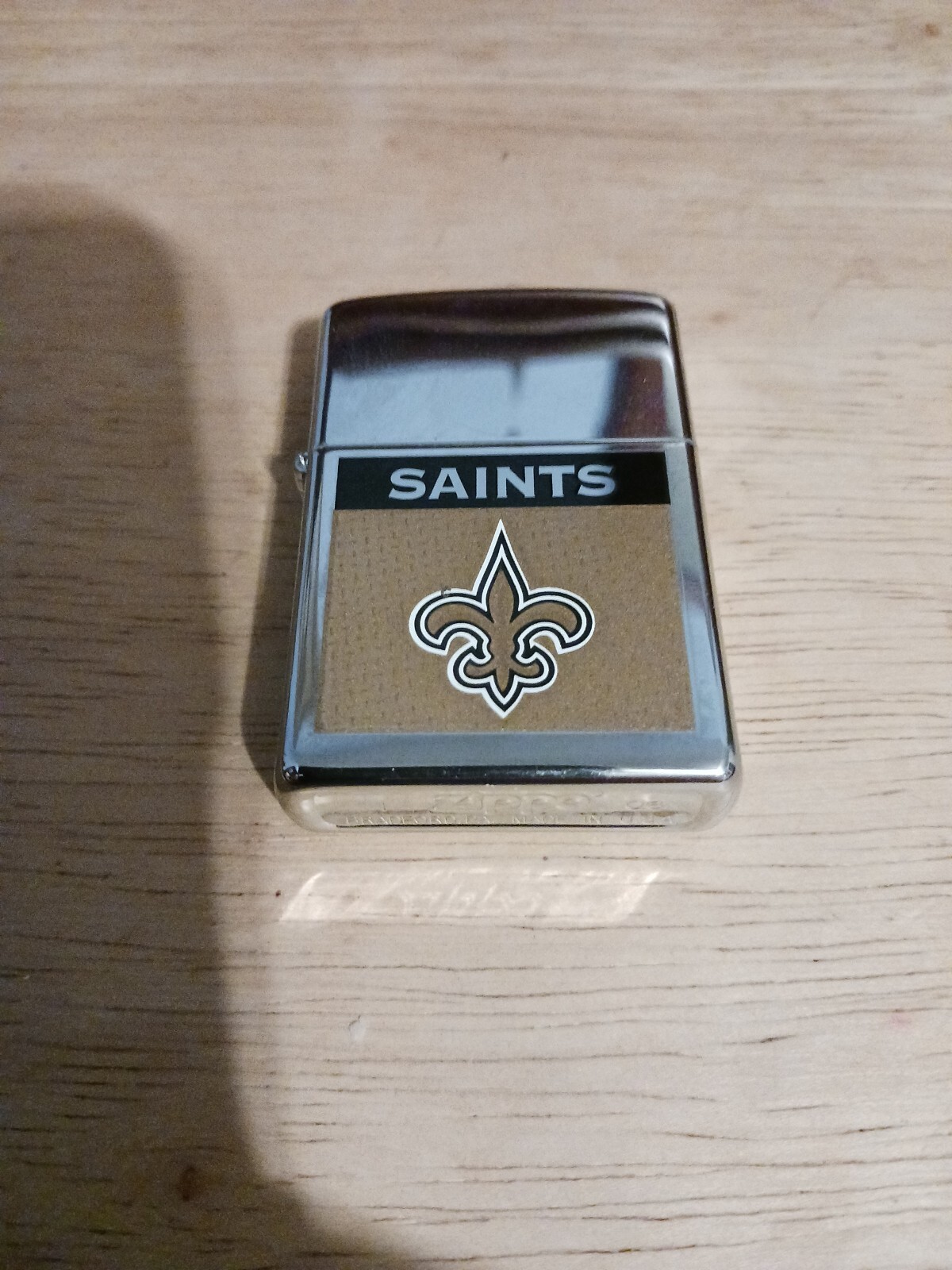Zippo New Orleans Saints Lighter Pre-owned Never Used Free Shipping