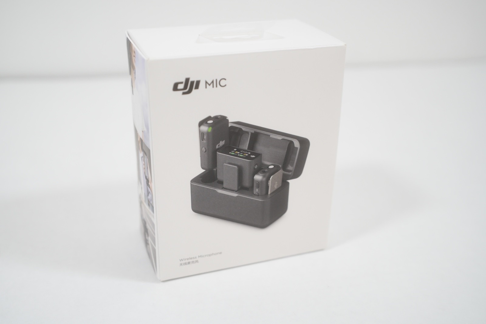 DJI Mic (2 TX + 1 RX + Charging Case), Wireless Lavalier Microphone
