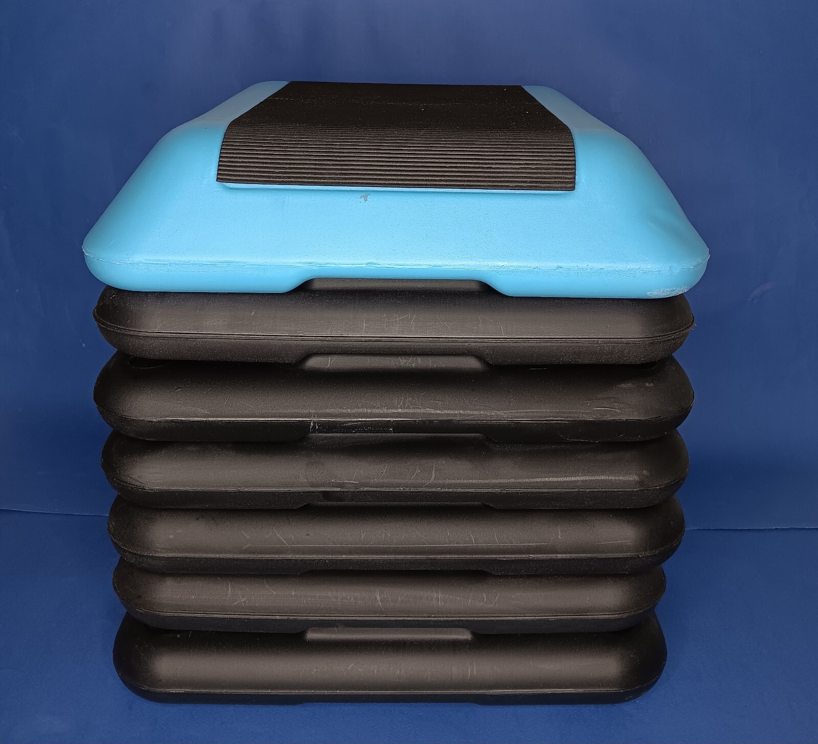 16"X16" Adjustable High Step Aerobic Platform with 6 Risers, Height-Adjustable