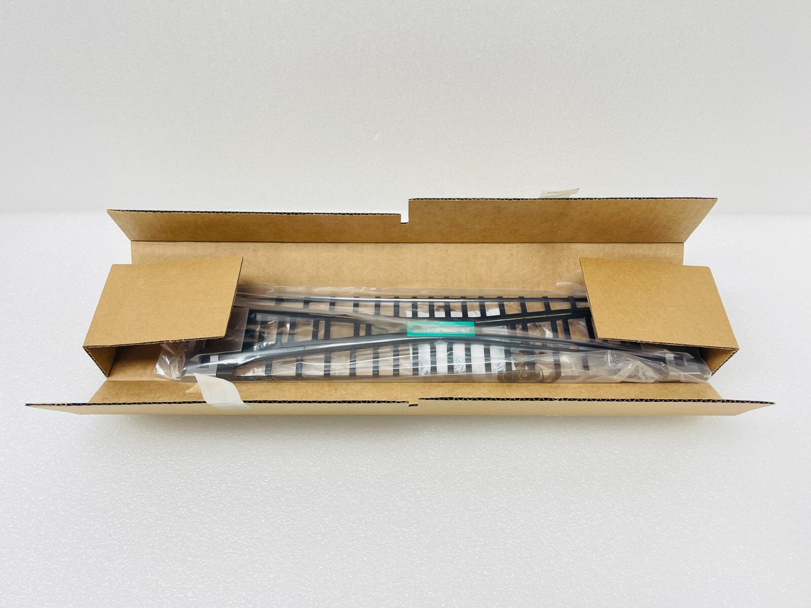 NEW OPEN BOX - HPE Gen11 2U Bezel Kit, Front Bezel P48633-001 / Free Shipping