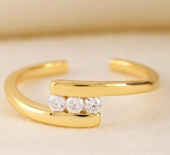 Lab Created Diamond Womens Cute Small Adjustable Toe Ring 925 Silver Bridal Gift